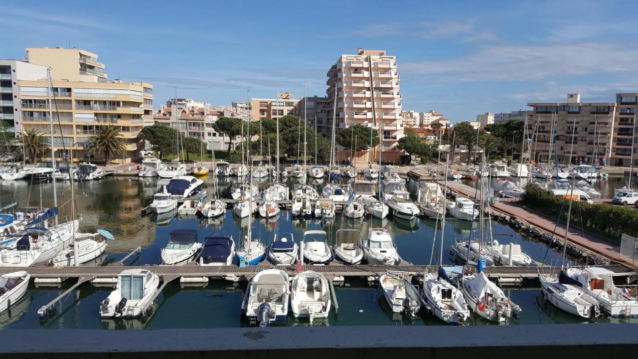 Beau T2 Au Calme Avec Parking Sublime Vue Sur Port Apartment Кане Екстериор снимка